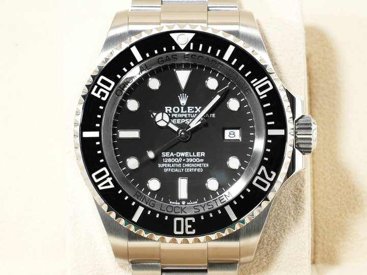 ロレックス シードゥエラー ディープシー Ref.126660 ステンレススチール ブラック文字盤 美品 mzyy4j8k