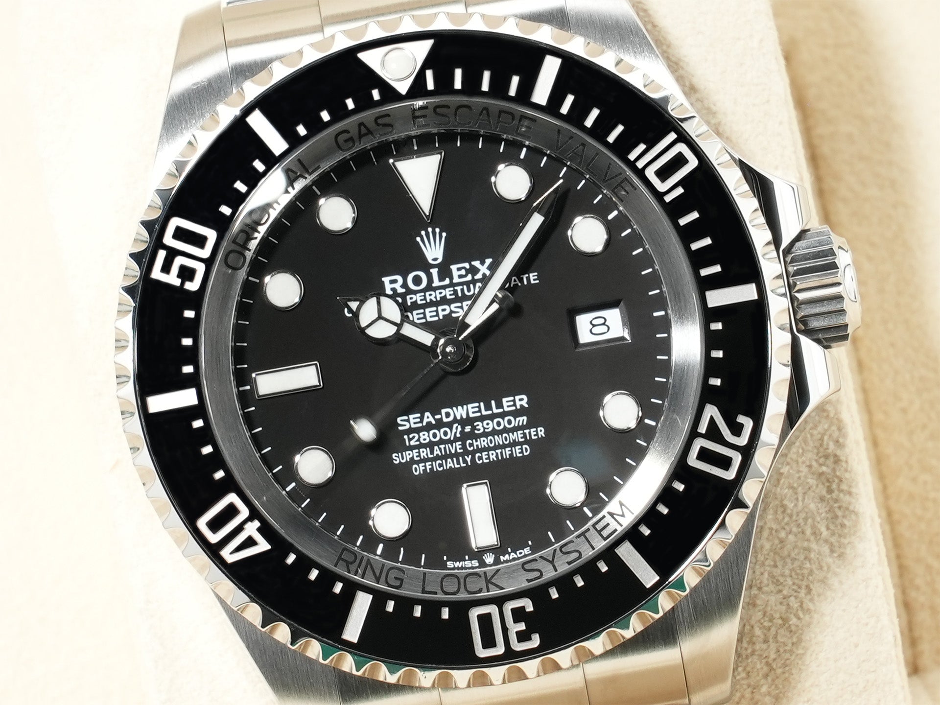 ロレックス シードゥエラー ディープシー Ref.126660 ステンレススチール ブラック文字盤 美品 mzyy4j8k