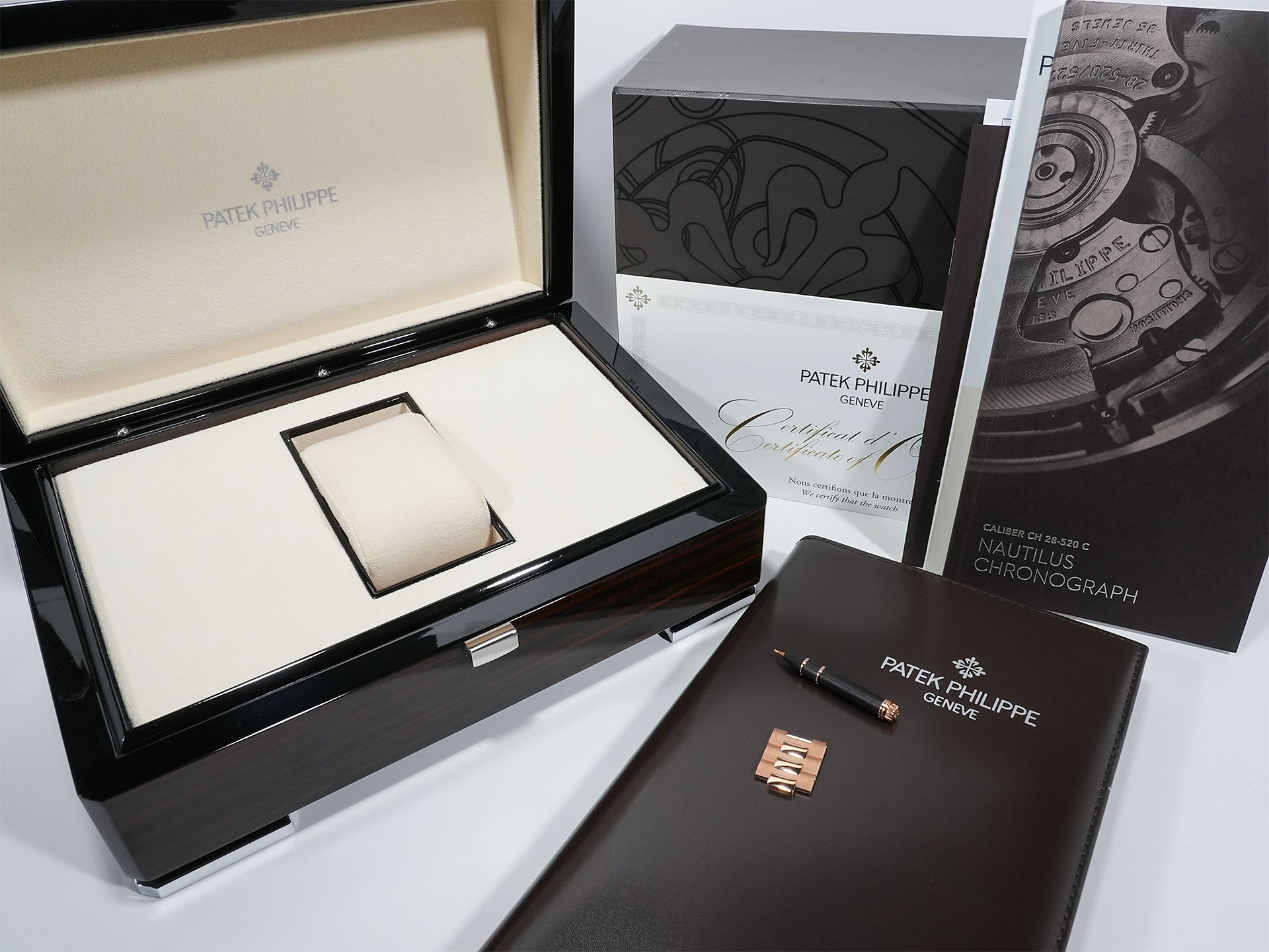 パテックフィリップ ノーチラス クロノグラフ Ref.5980/1R-001 ローズゴールド ブラックグラデーション文字盤 中古 gbkc5xdn