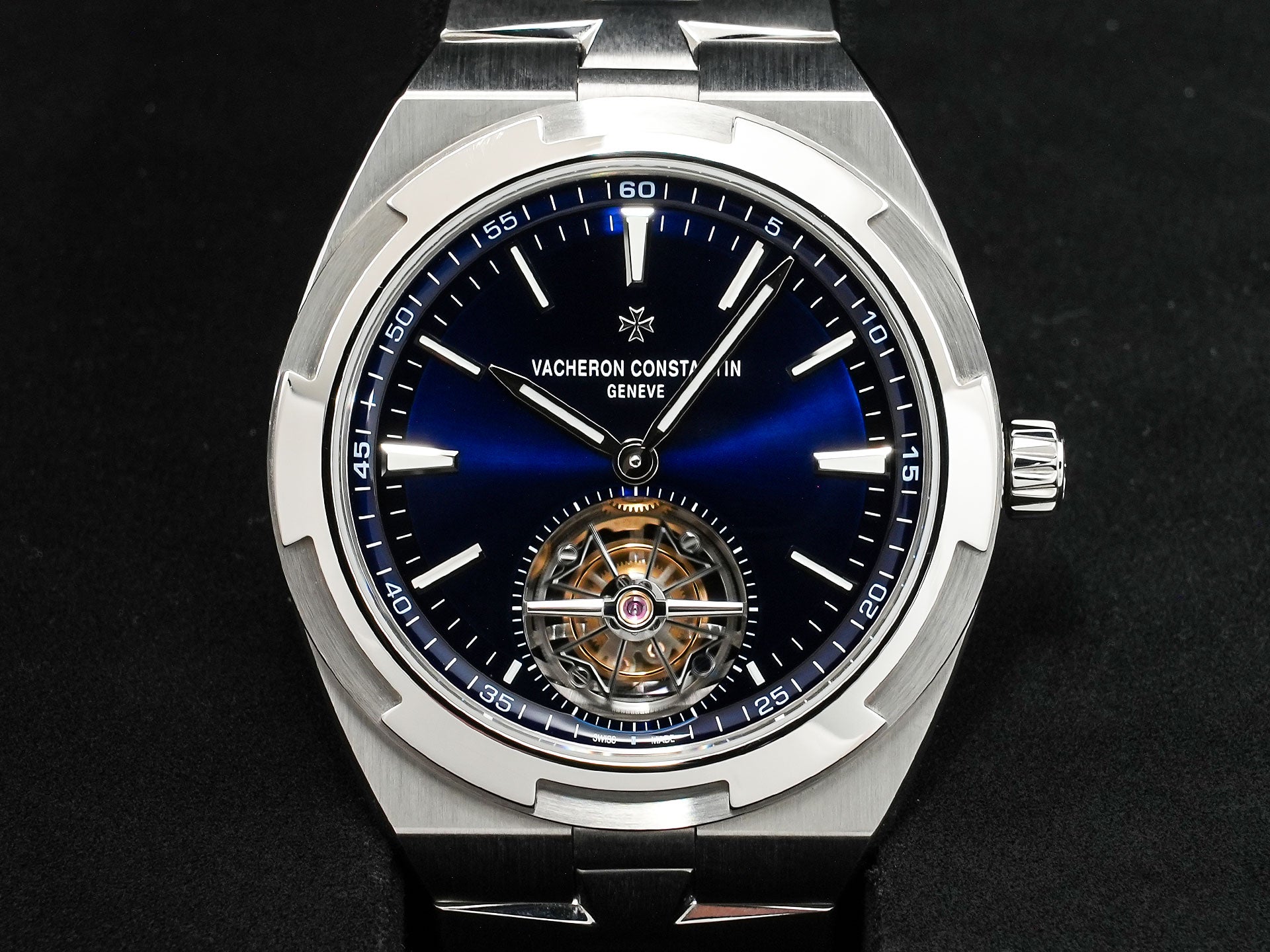 ヴァシュロンコンスタンタン オーヴァーシーズ トゥールビヨン Ref.6000V/110A-B544 ステンレススチール ブルー文字盤 中古 rum8wuen