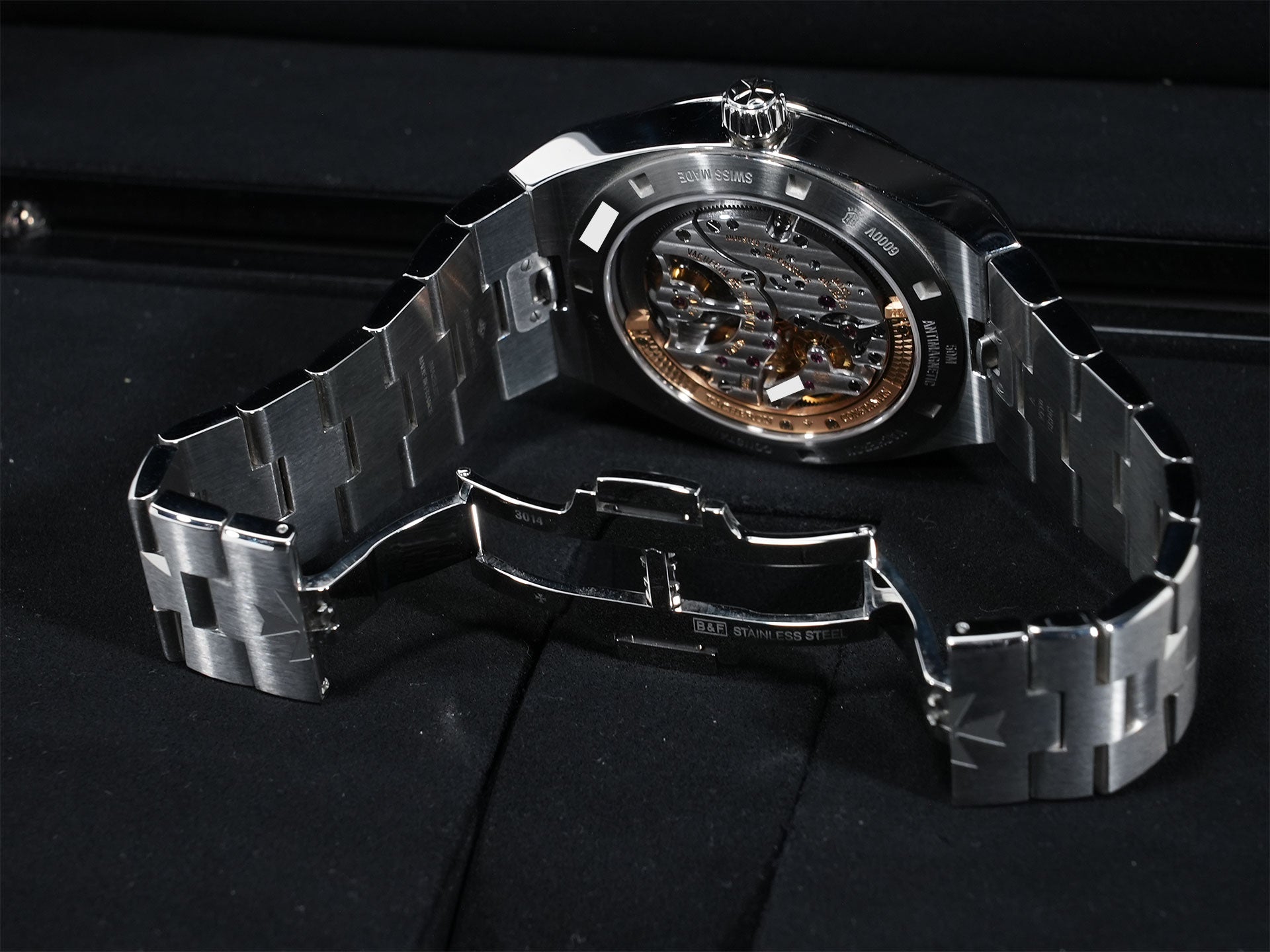 ヴァシュロンコンスタンタン オーヴァーシーズ トゥールビヨン Ref.6000V/110A-B544 ステンレススチール ブルー文字盤 中古 rum8wuen