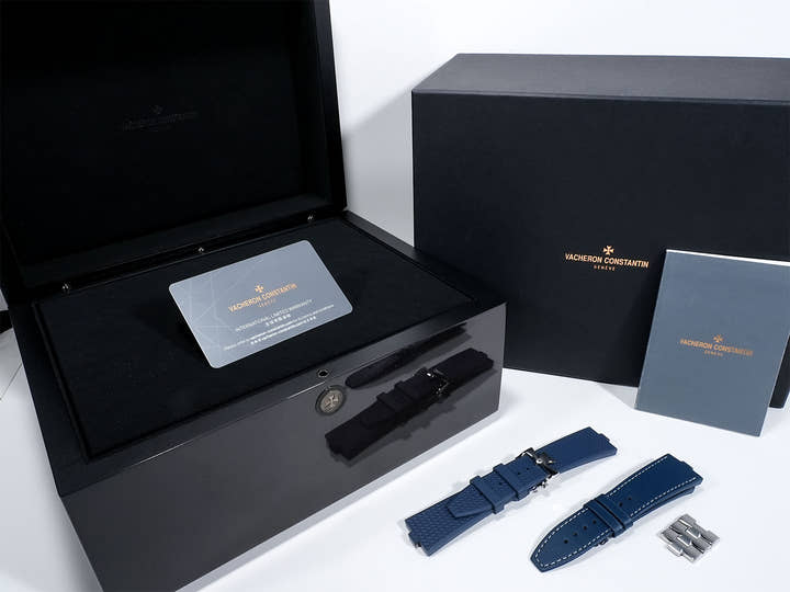 ヴァシュロンコンスタンタン オーヴァーシーズ トゥールビヨン Ref.6000V/110A-B544 ステンレススチール ブルー文字盤 中古 rum8wuen