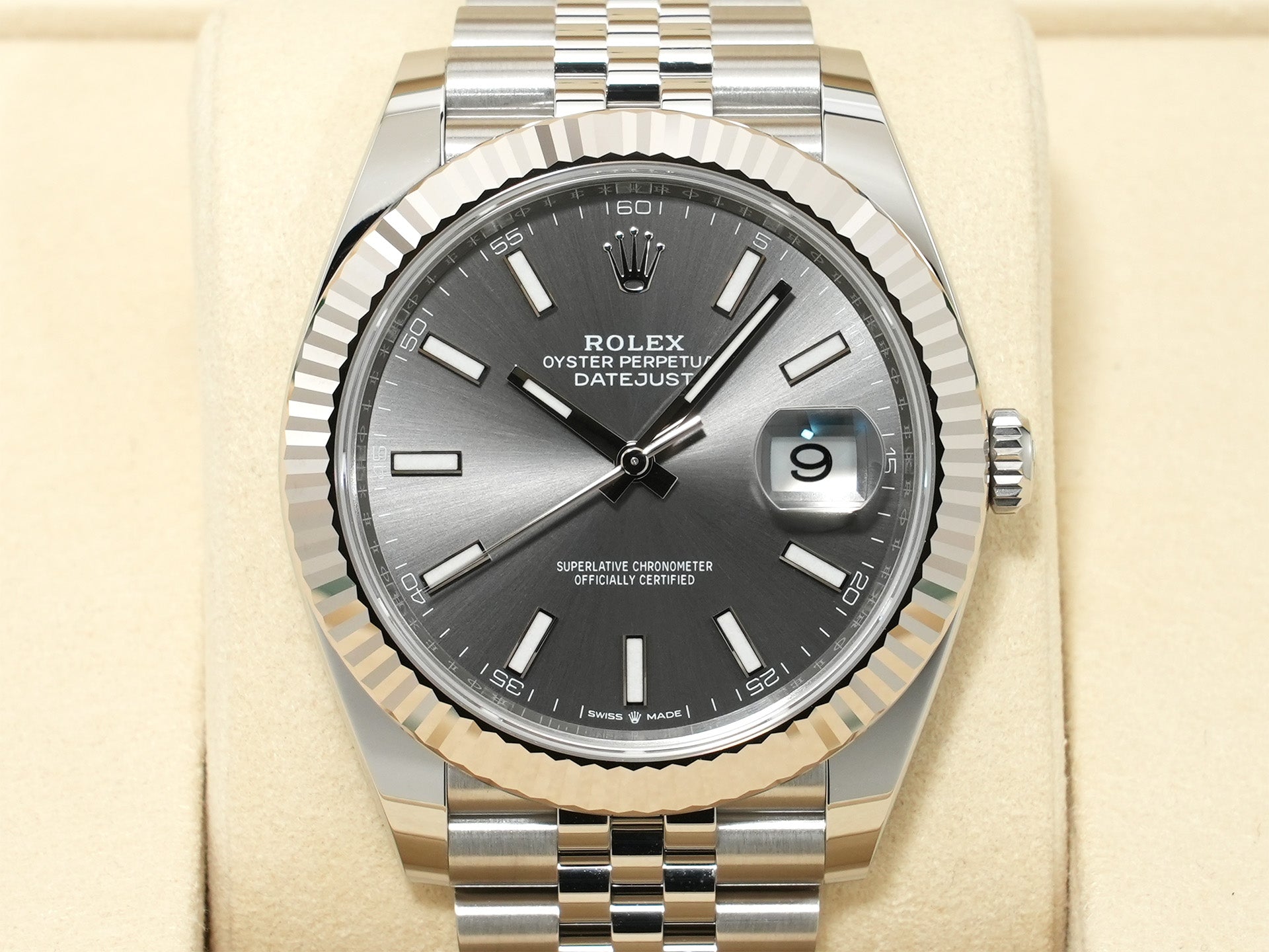 Rolex Datejust 41 Ref. 126334 Stainless Steel/White Gold Slate Dial Jubilee Bracelet Unused xov9ucym