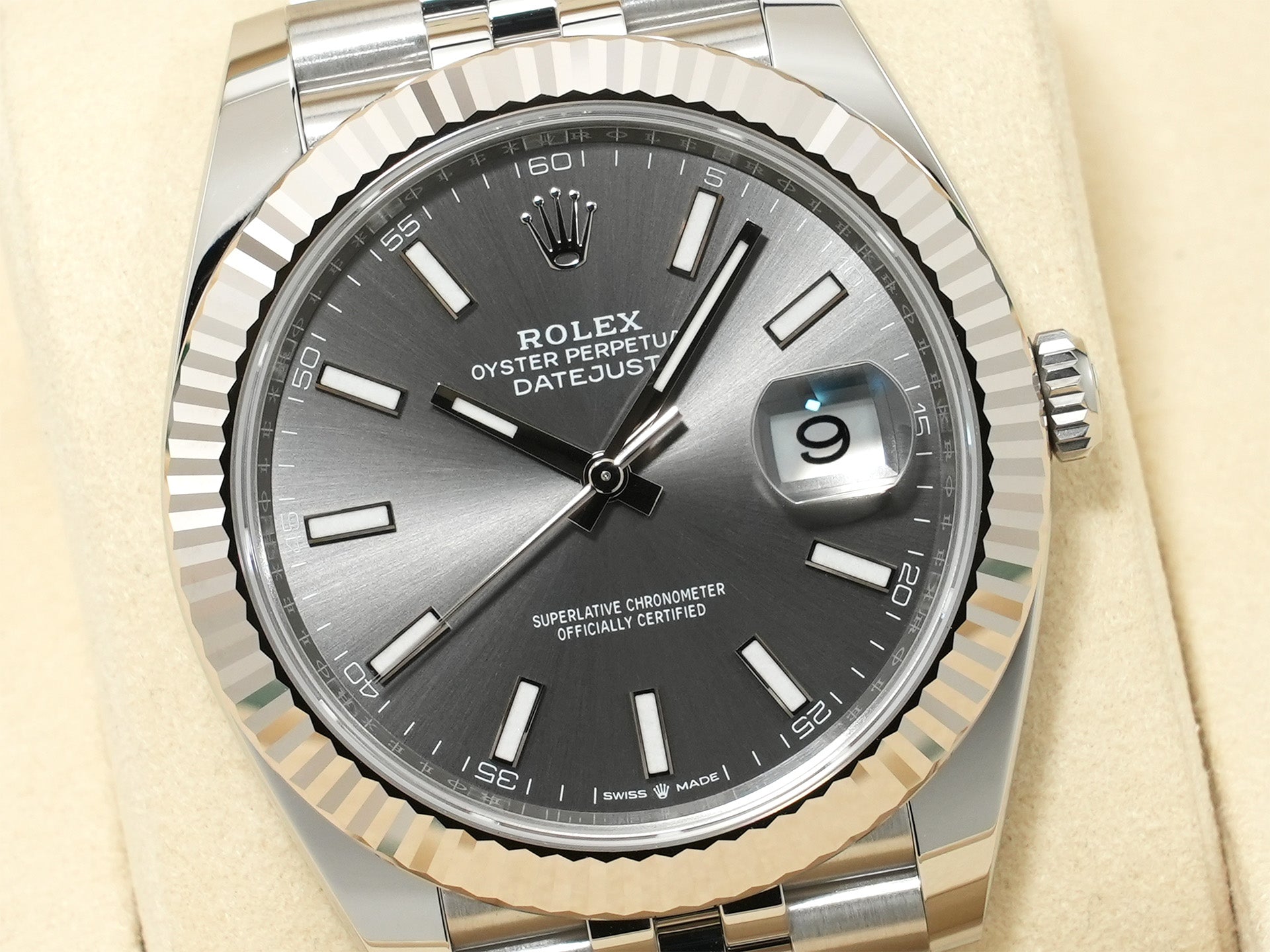 Rolex Datejust 41 Ref. 126334 Stainless Steel/White Gold Slate Dial Jubilee Bracelet Unused xov9ucym