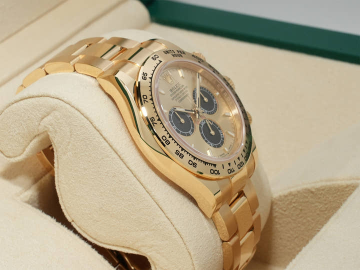 Rolex Daytona Ref. 126508 Yellow Gold with Golden and Bright Black Dial, Unused, HHGMXS45