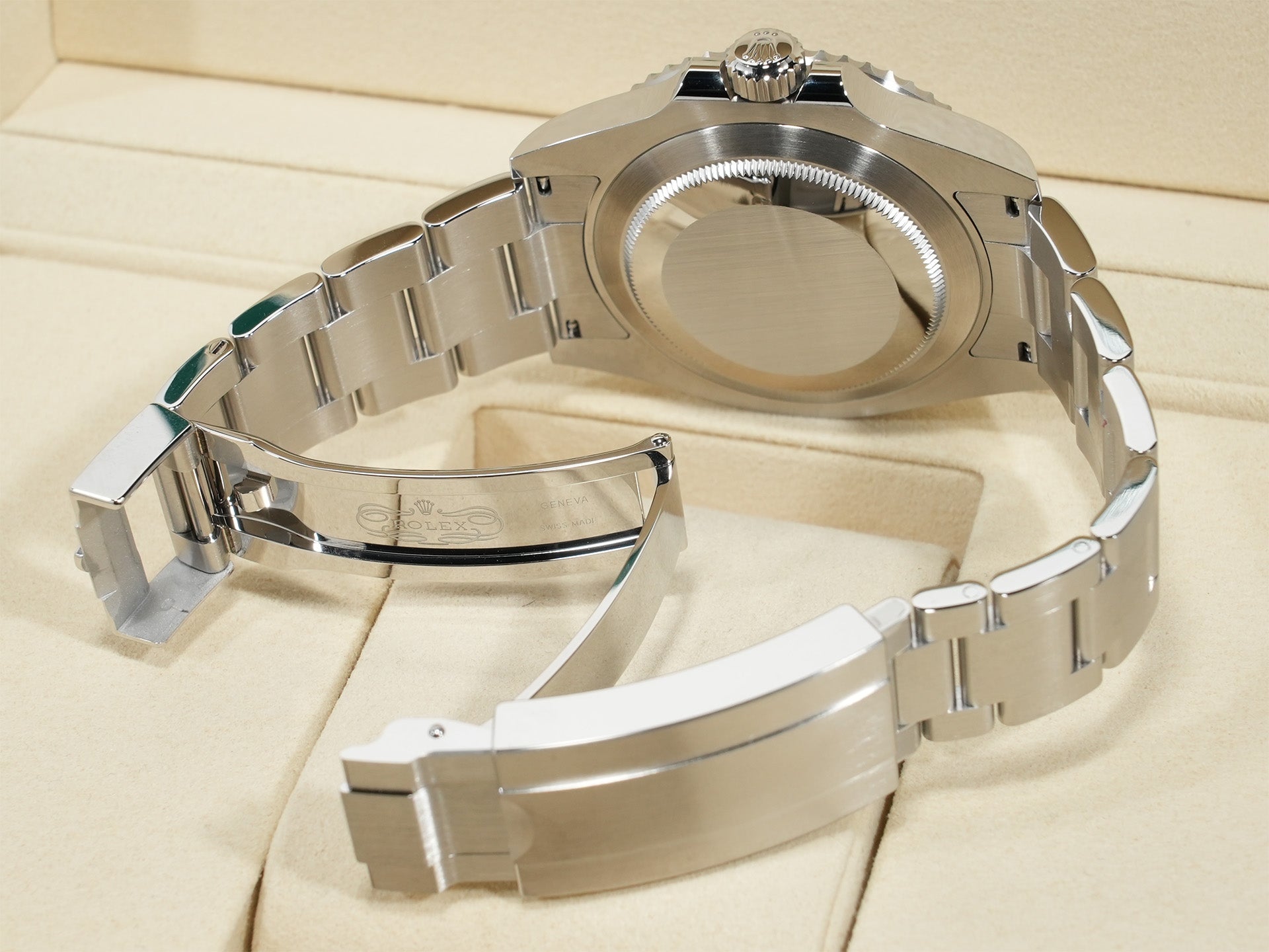 Rolex Submariner Date Ref. 126610LN Stainless Steel Black Dial Unused vjb4xgh3