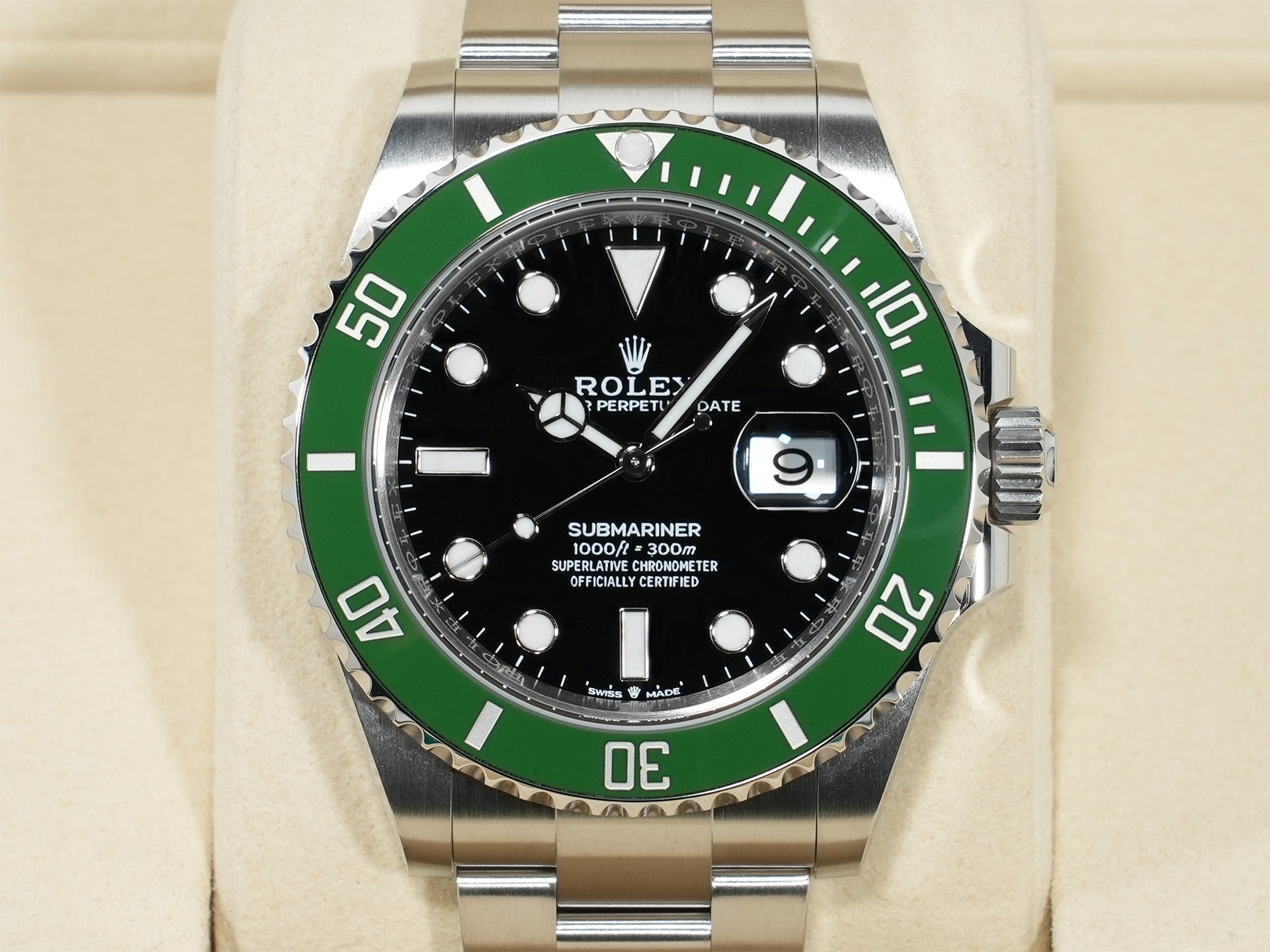 Rolex Submariner Date Ref. 126610LV Stainless Steel Black Dial Unused pgws3s6g