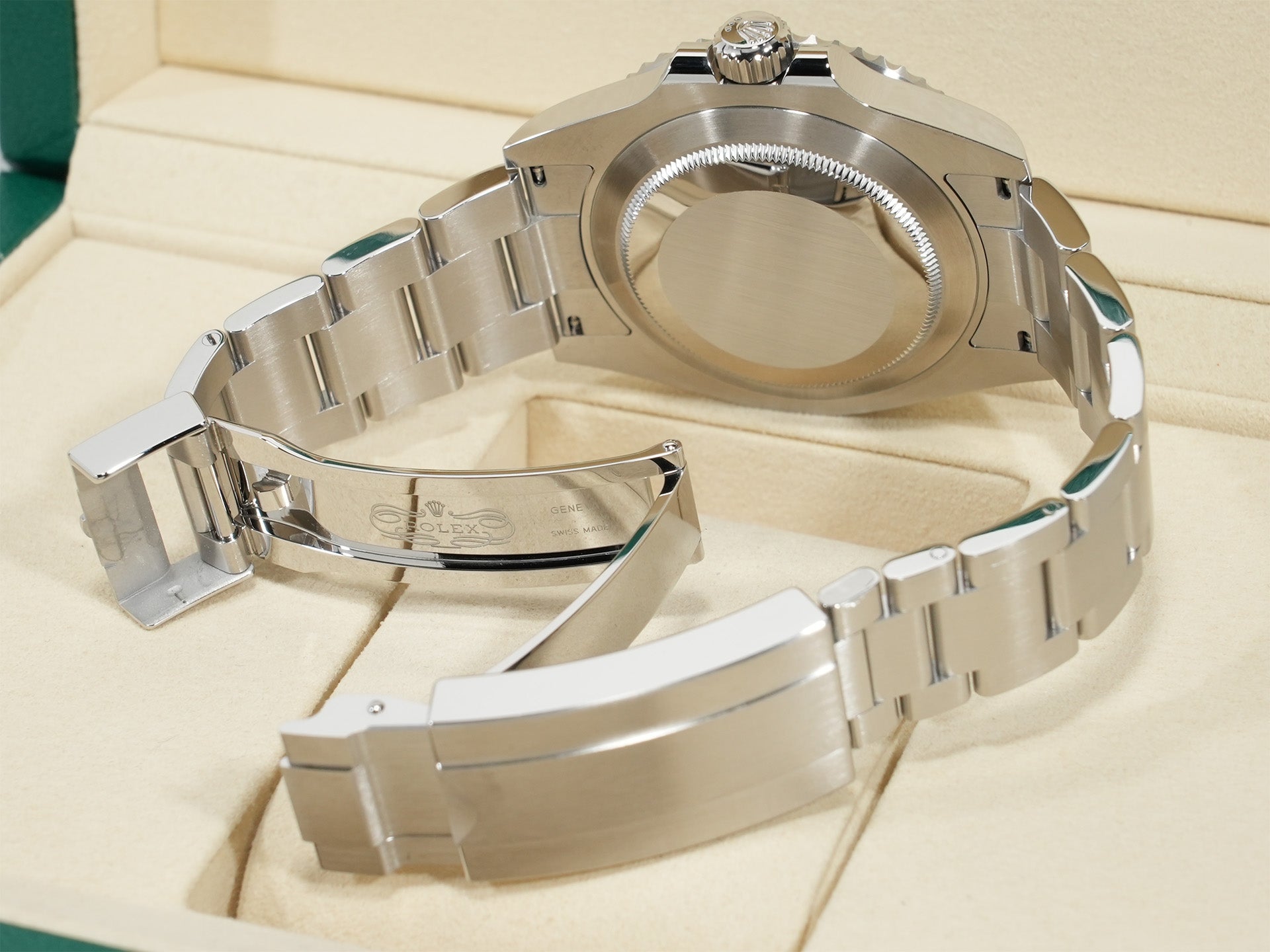 Rolex Submariner Date Ref. 126610LV Stainless Steel Black Dial Unused pgws3s6g