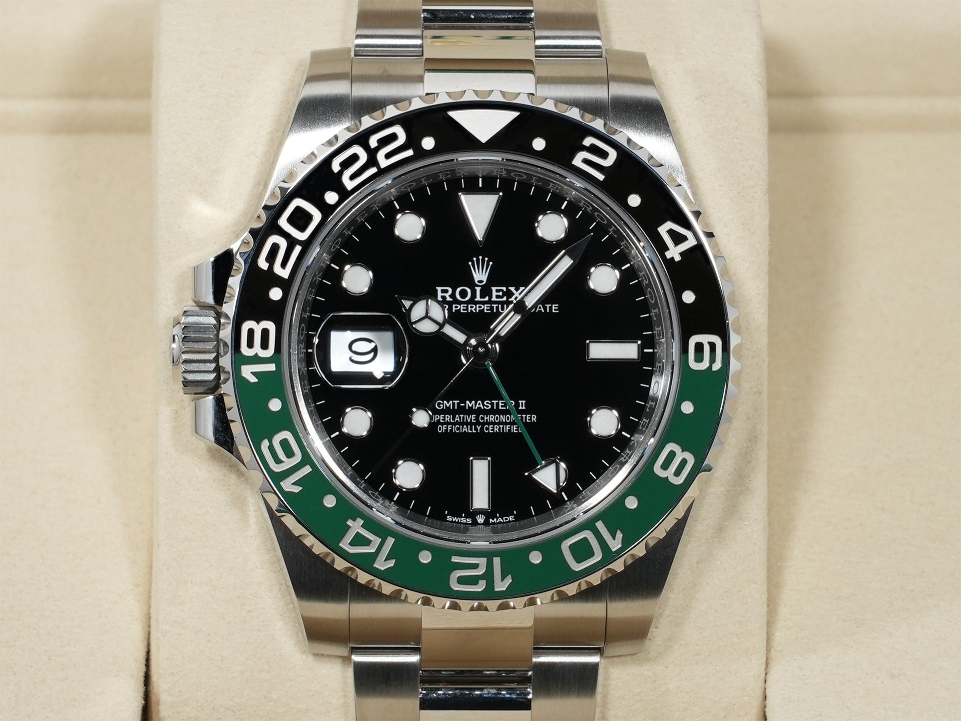 Rolex GMT-Master II Ref. 126720VTNR Stainless Steel Black Dial Oyster Bracelet Unused ca3b5i4h