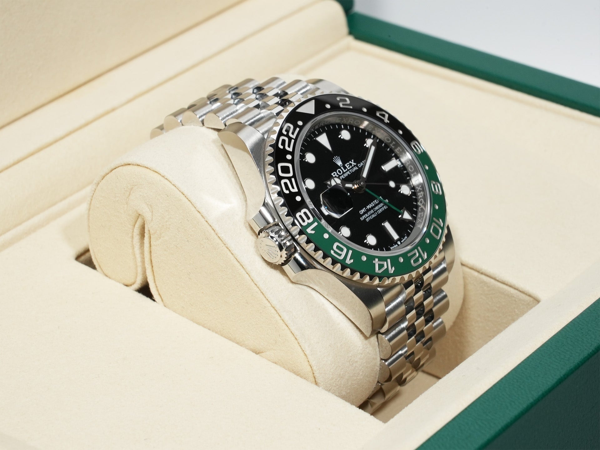 Rolex GMT-Master II Ref. 126720VTNR Stainless Steel Black Dial Jubilee Bracelet Unused bd4ayqx9