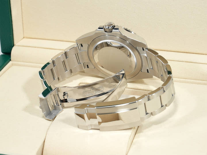 Rolex GMT-Master II Ref. 126710GRNR Stainless Steel Black Dial Oyster Bracelet Unused u2tig4s8