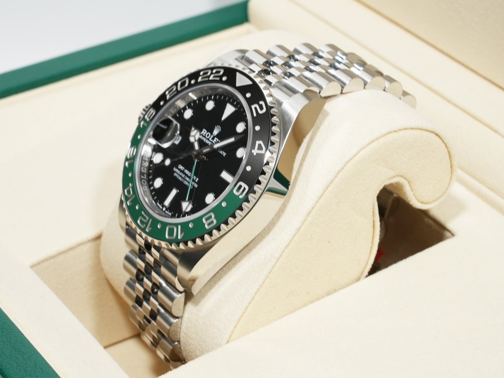 Rolex GMT-Master II Ref. 126720VTNR Stainless Steel with Black Dial and Jubilee Bracelet (Unused) n7o4rehw