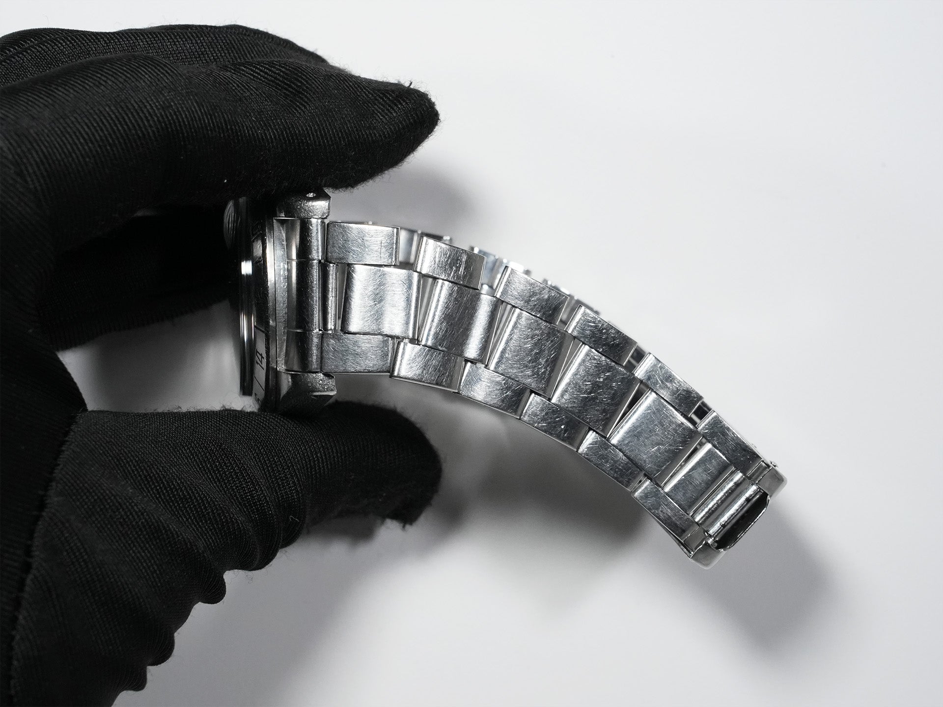 Pre-owned Rolex Explorer II Ref. 1655 Stainless Steel Black Dial Oyster Bracelet mdct9y62