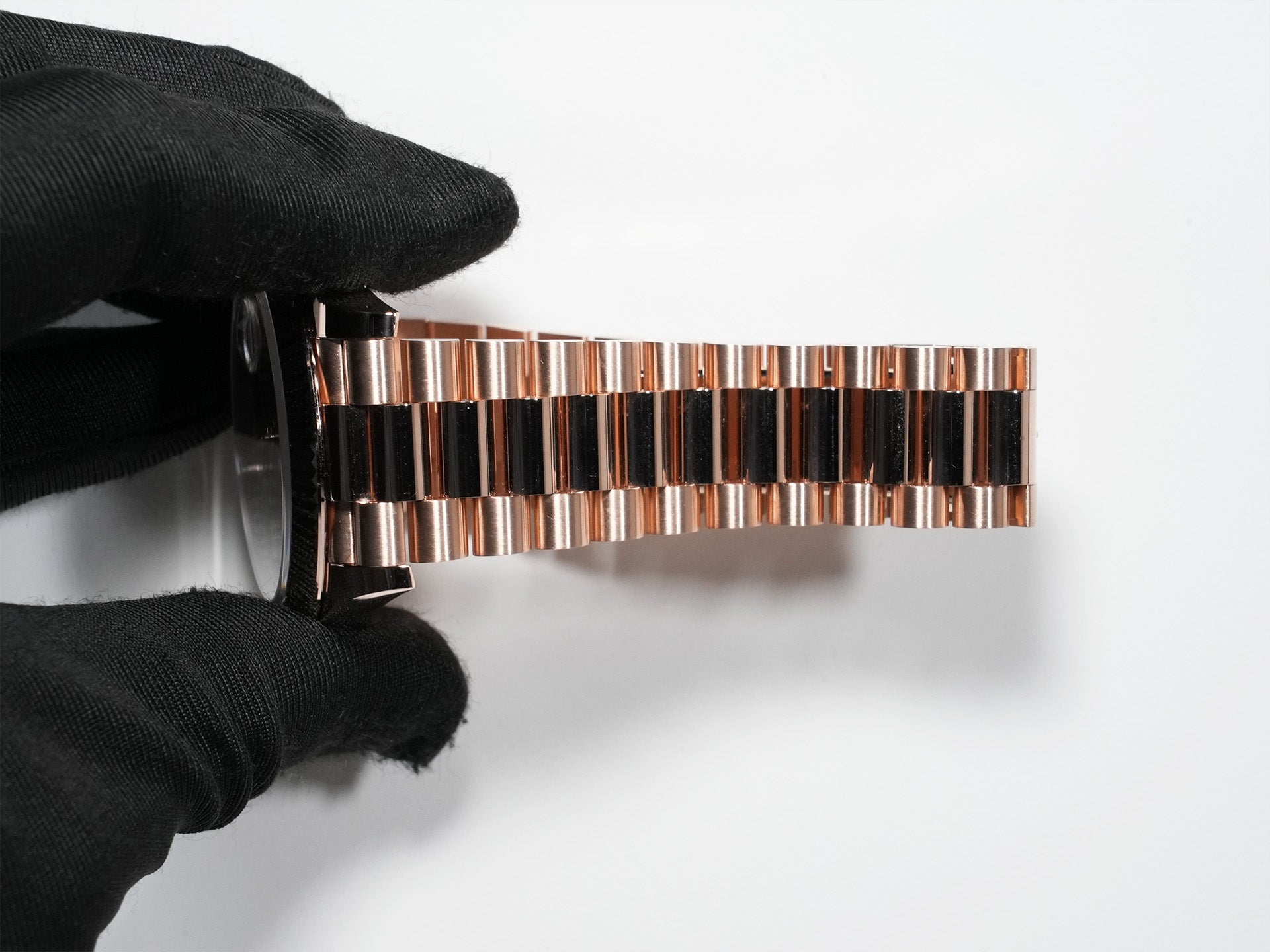 ロレックス デイデイト40 Ref.228235 エバーローズゴールド オリーブグリーン文字盤 美中古 2gmf5vkx