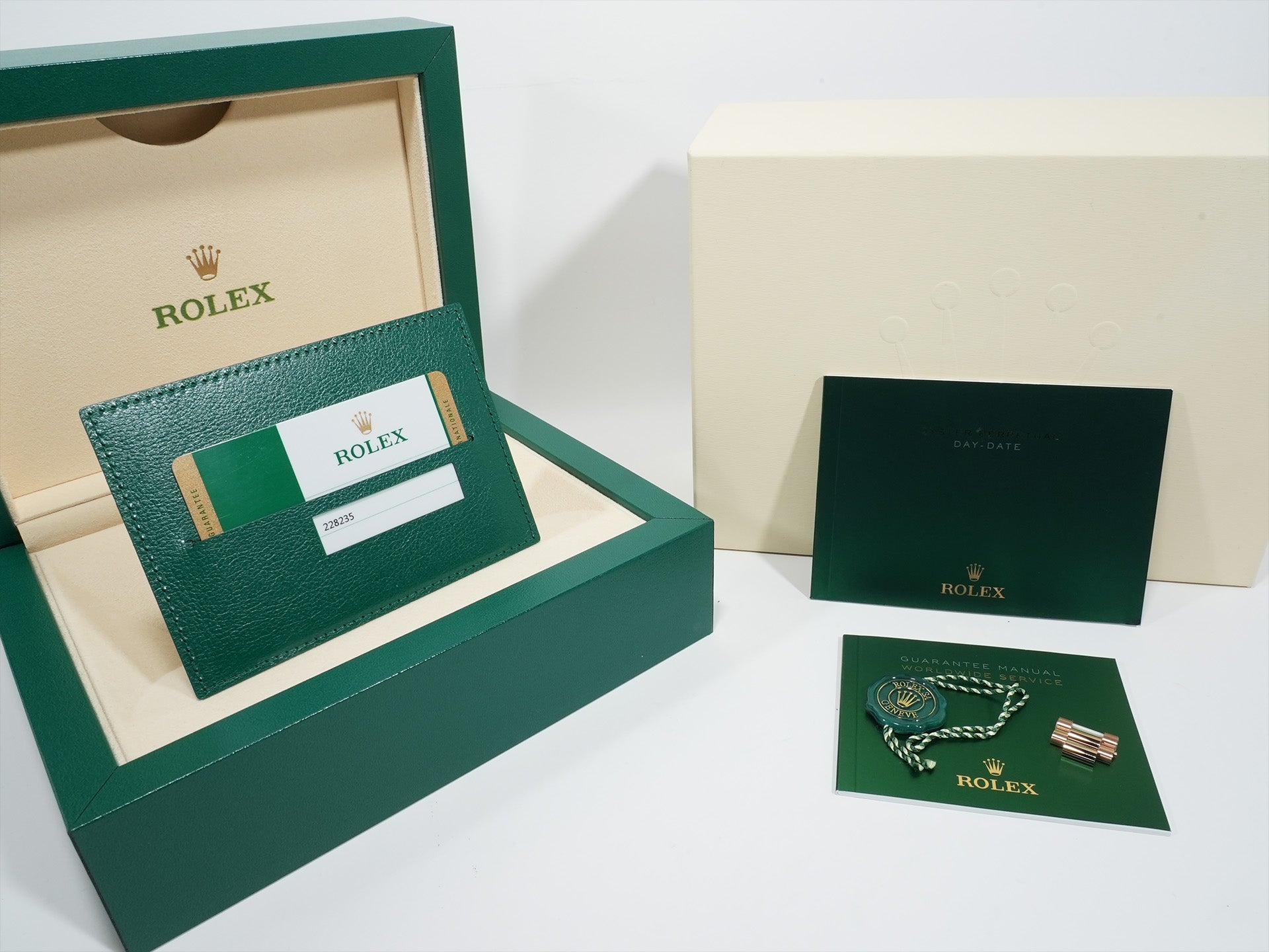 ロレックス デイデイト40 Ref.228235 エバーローズゴールド オリーブグリーン文字盤 美中古 2gmf5vkx