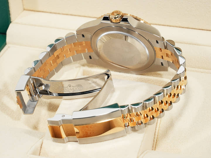 ロレックス GMTマスターII Ref.126713GRNR ステンレススチール/イエローゴールド ブラック文字盤 ジュビリーブレスレット 美品 rppwmkgk