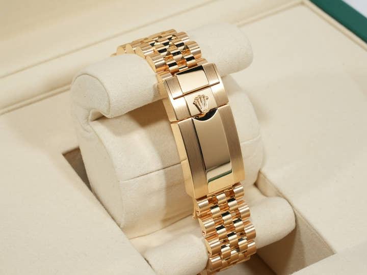 ロレックス GMTマスターII Ref.126718GRNR イエローゴールド ブラック文字盤 ジュビリーブレスレット 美品 w732kwq7