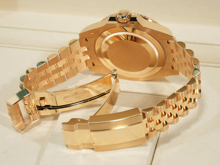 ロレックス GMTマスターII Ref.126718GRNR イエローゴールド ブラック文字盤 ジュビリーブレスレット 美品 w732kwq7