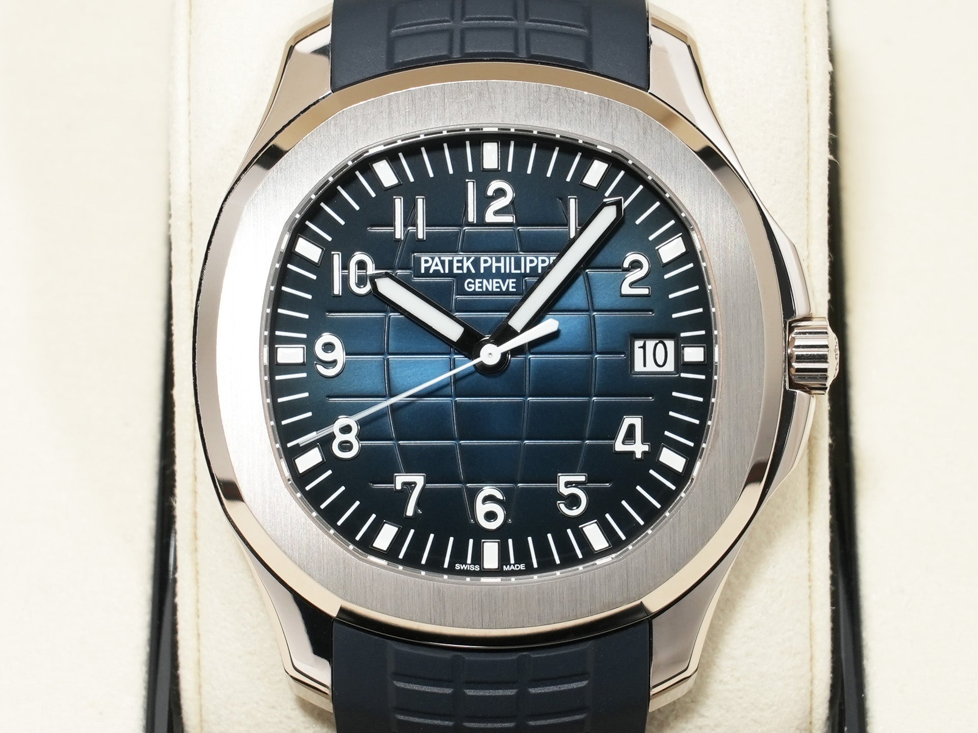 パテックフィリップ アクアノート Ref.5168G-001 ホワイトゴールド ミッドナイトブルー文字盤 中古 6fgadyjf