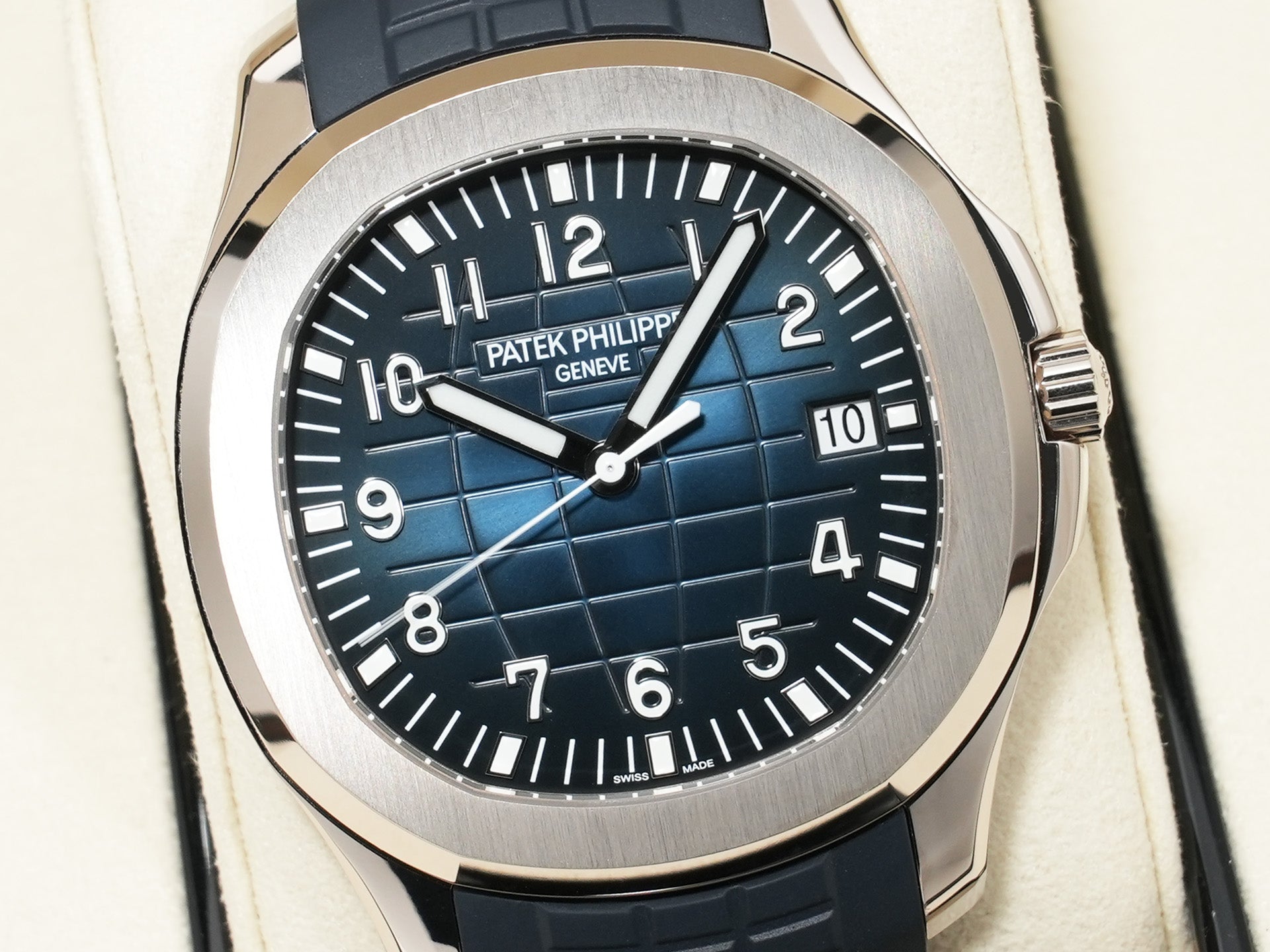 パテックフィリップ アクアノート Ref.5168G-001 ホワイトゴールド ミッドナイトブルー文字盤 中古 6fgadyjf