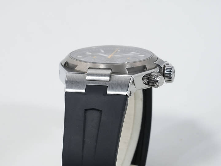 ヴァシュロンコンスタンタン オーヴァーシーズ パーペチュアルカレンダー クロノグラフ Ref.49020/000W-9656 ステンレススチール グレー文字盤 中古 v3zsop3a