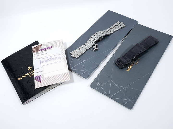 ヴァシュロンコンスタンタン オーヴァーシーズ パーペチュアルカレンダー クロノグラフ Ref.49020/000W-9656 ステンレススチール グレー文字盤 中古 v3zsop3a