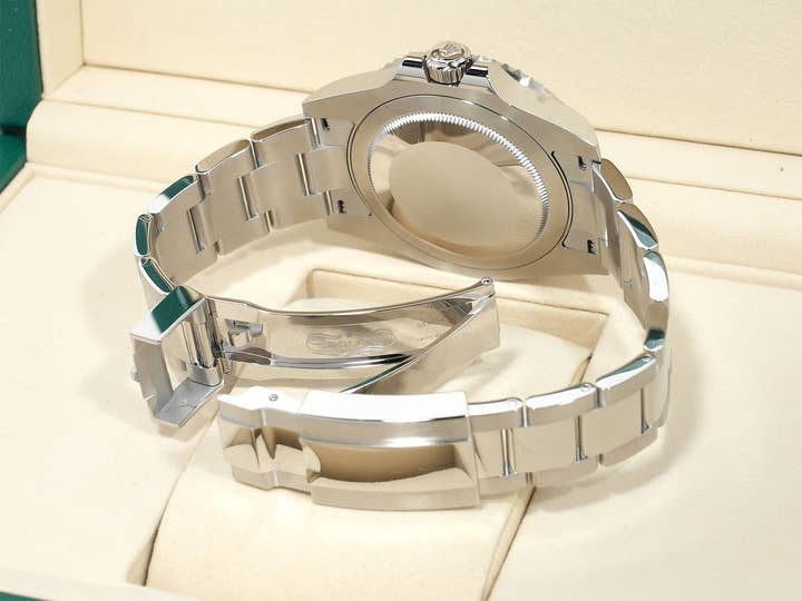 Rolex GMT-Master II Ref. 126710GRNR Stainless Steel Black Dial Oyster Bracelet Unused djenpgm3