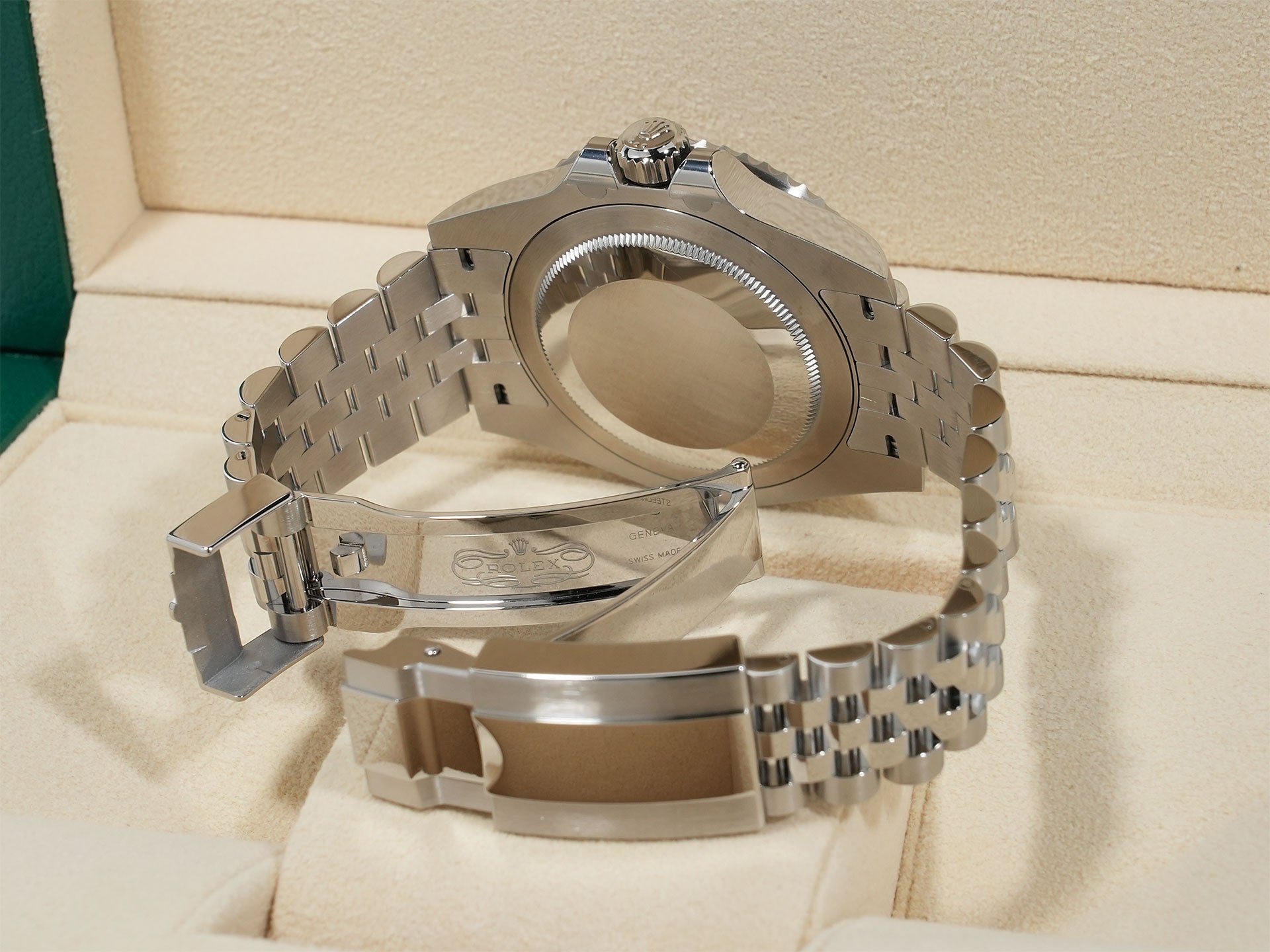 Rolex GMT-Master II Ref. 126710GRNR Stainless Steel Black Dial Jubilee Bracelet Unused 2qmr4fwt