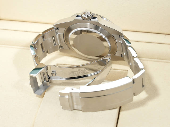 ロレックス サブマリーナー デイト Ref.126610LV ステンレススチール ブラック文字盤 未使用 48rvthjb