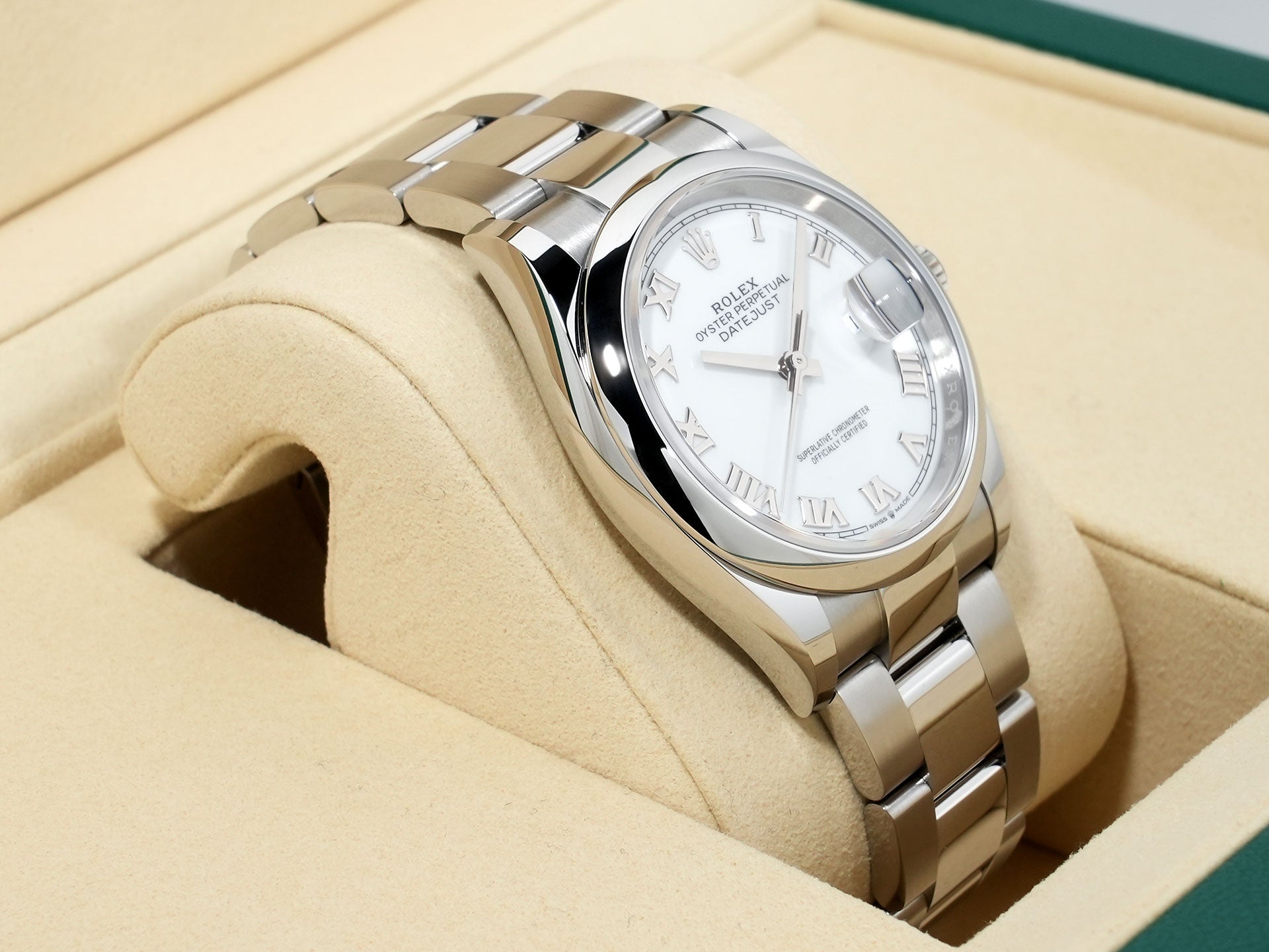 ロレックス デイトジャスト36 Ref.126200 ステンレススチール ホワイト文字盤 オイスターブレスレット 未使用 vk364kmu