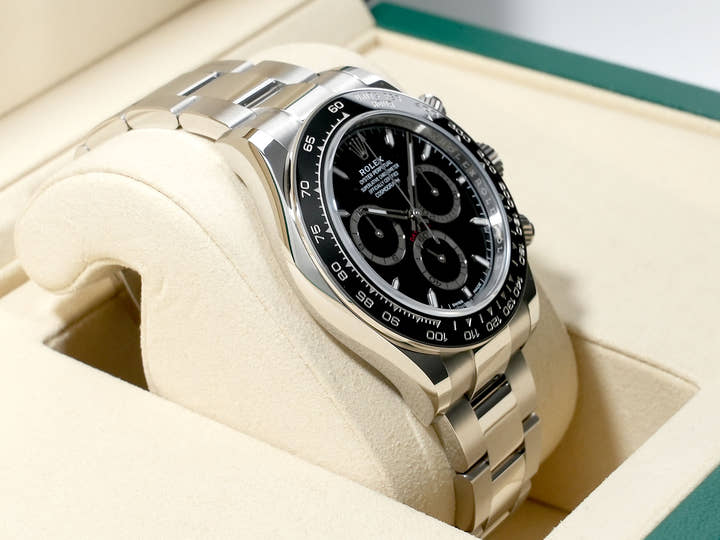 Rolex Daytona Ref. 126500LN Stainless Steel Black Dial Unused exuktu7u