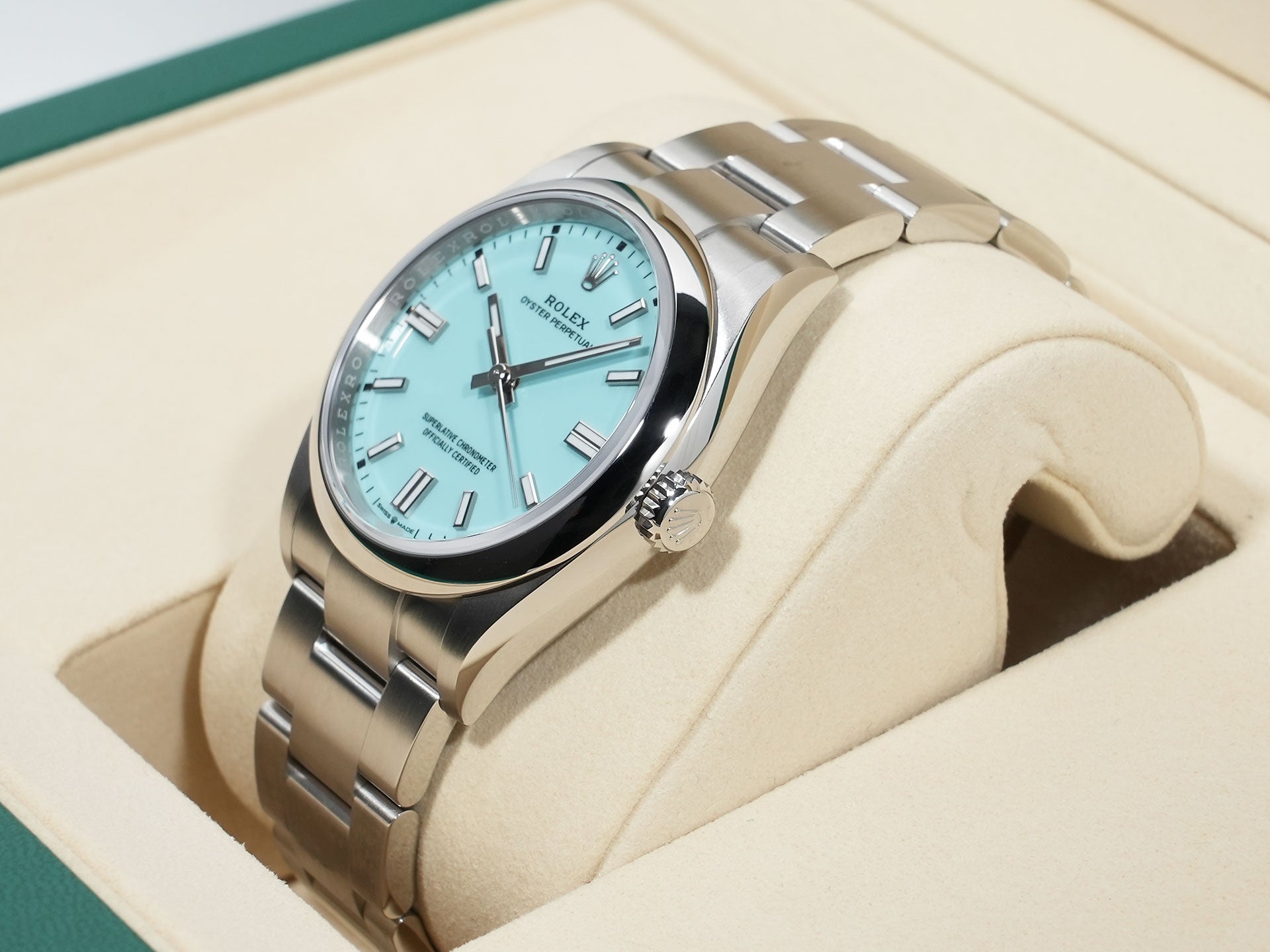 ロレックス オイスターパーペチュアル36 Ref.126000 ステンレススチール ターコイズ文字盤 未使用 xfv79h49