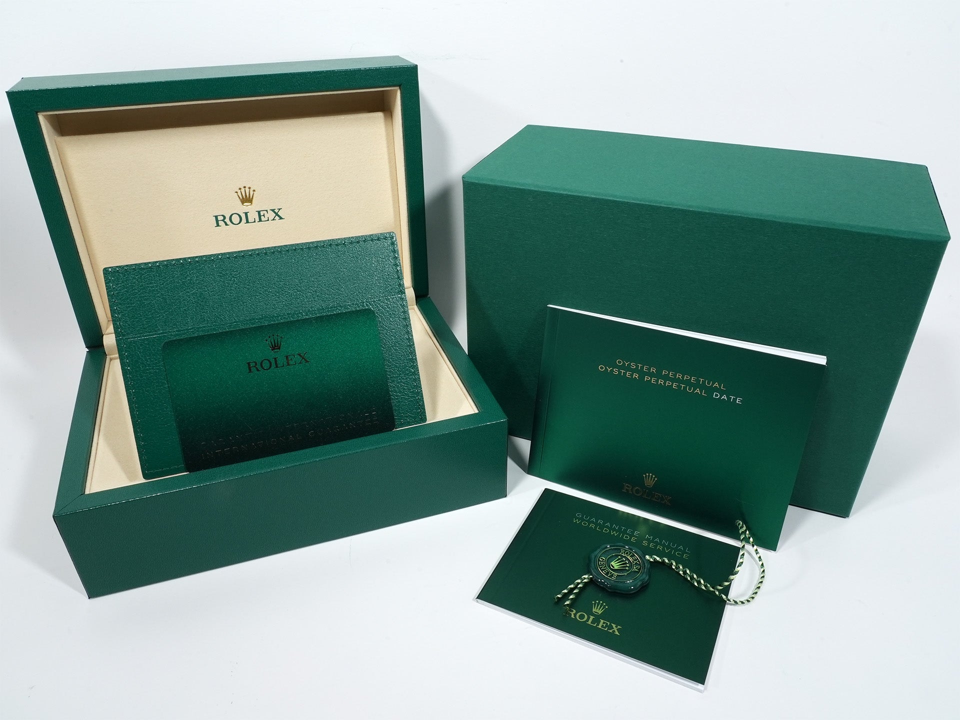 Rolex Oyster Perpetual 31 Ref. 277200 Stainless Steel Pistachio Dial Unused 3poa3wh8