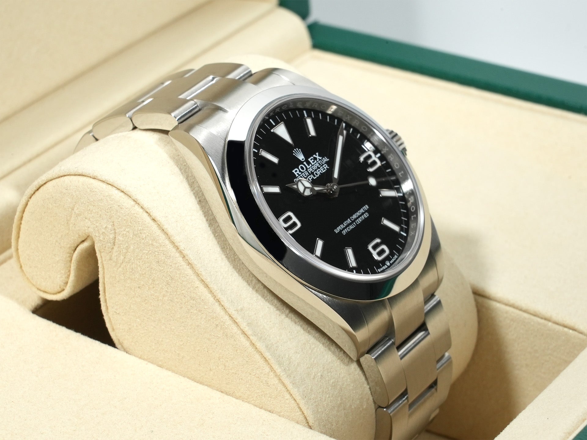 Rolex Explorer 40 Ref. 224270 Stainless Steel Black Dial Oyster Bracelet Unused wwokmeid