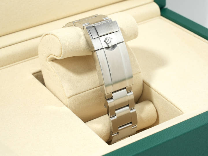 Rolex Explorer 40 Ref. 224270 Stainless Steel Black Dial Oyster Bracelet Unused wwokmeid