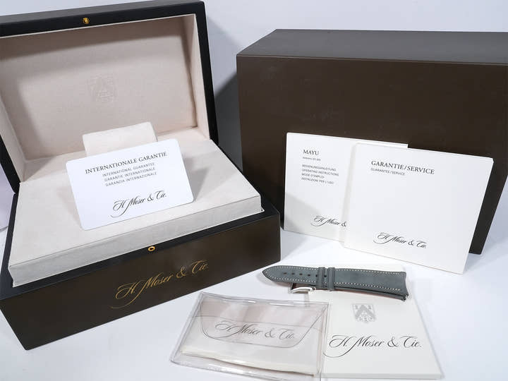 H. Moser Mayu Ref. 321.503-007 Rose Gold Black Dial Pre-owned v8bcbr7h