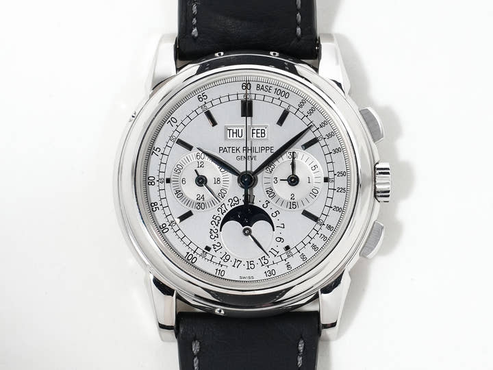Patek Philippe Perpetual Calendar Chronograph Ref. 5970G-001 White Gold Silver Dial Pre-owned xoyge9ui
