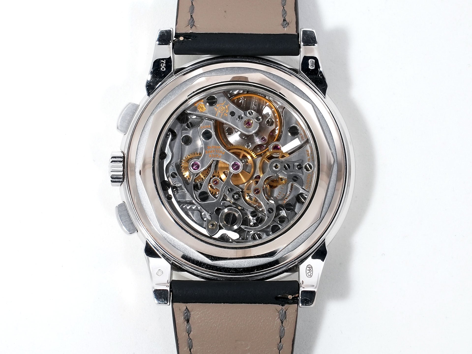 Patek Philippe Perpetual Calendar Chronograph Ref. 5970G-001 White Gold Silver Dial Pre-owned xoyge9ui