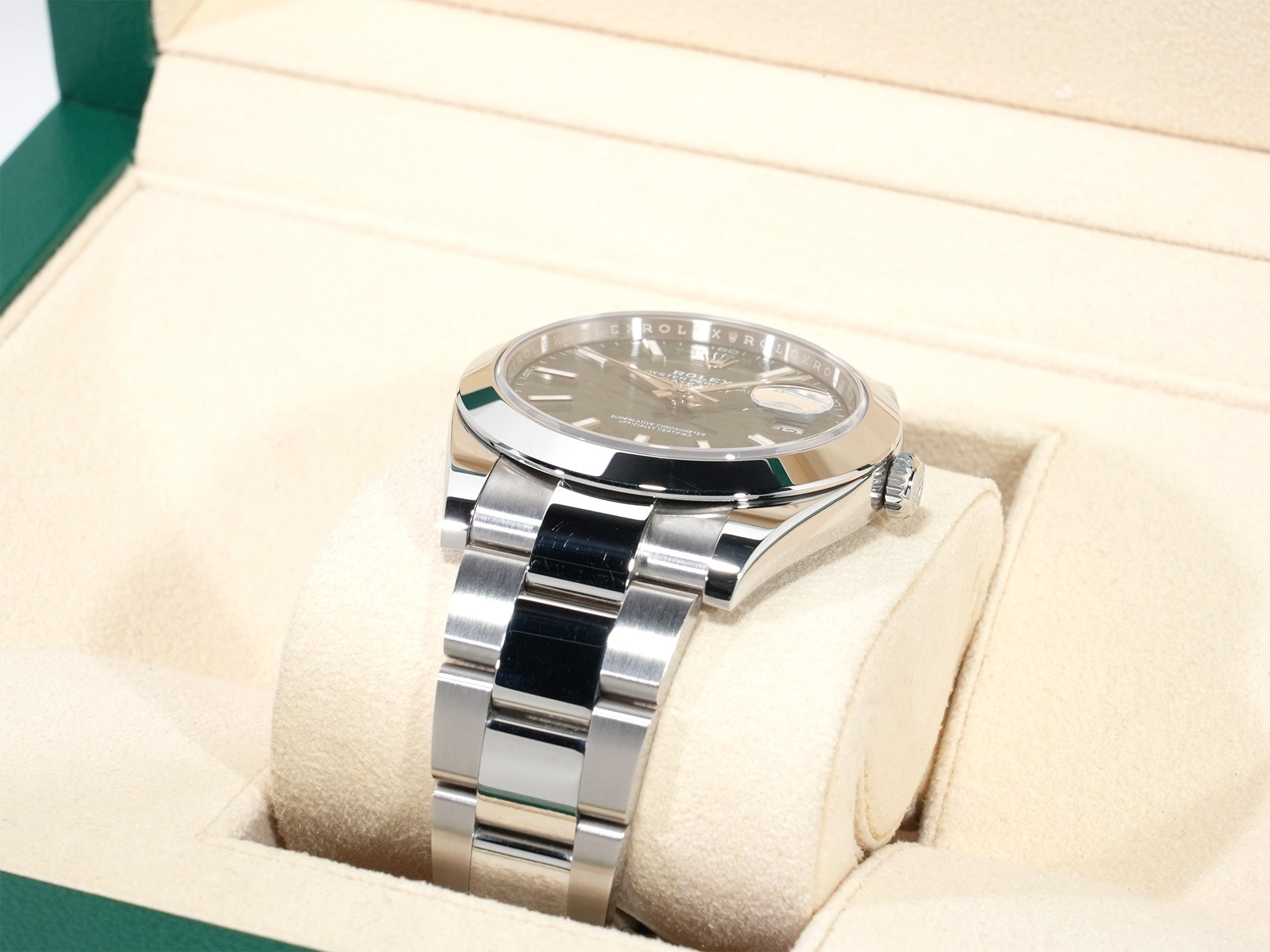 ロレックス デイトジャスト41 Ref.126300 ステンレススチール ミントグリーン文字盤 オイスターブレスレット 中古 toq625pq