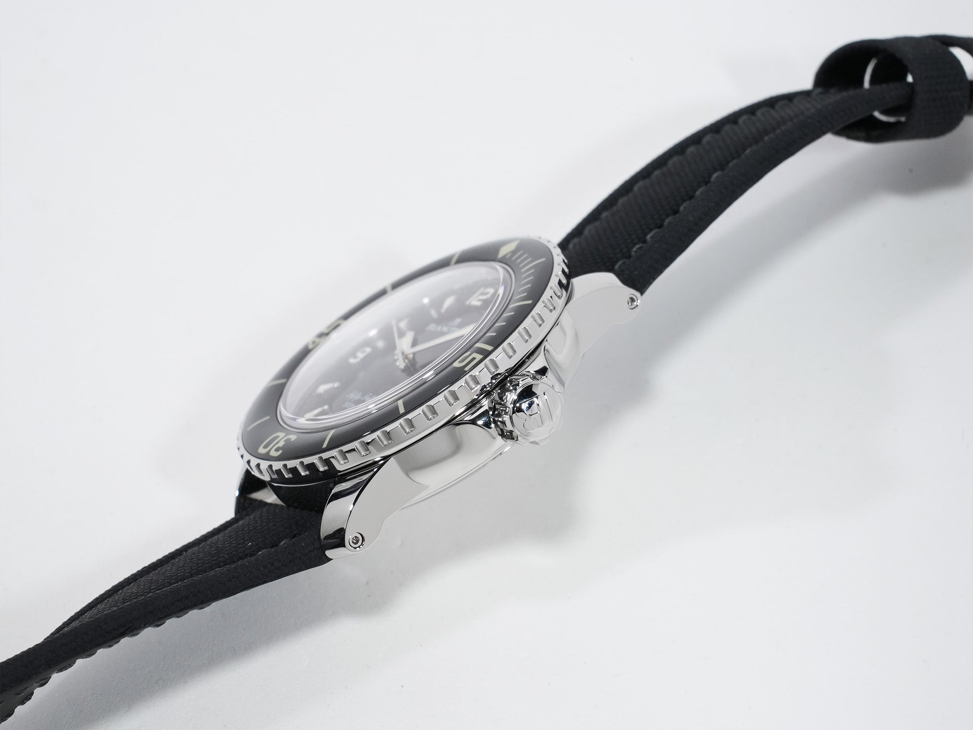 ブランパン フィフティ ファゾムス オートマティック Ref.5015-1130-52A ステンレススチール ブラック文字盤 美中古 m9n9fvf6