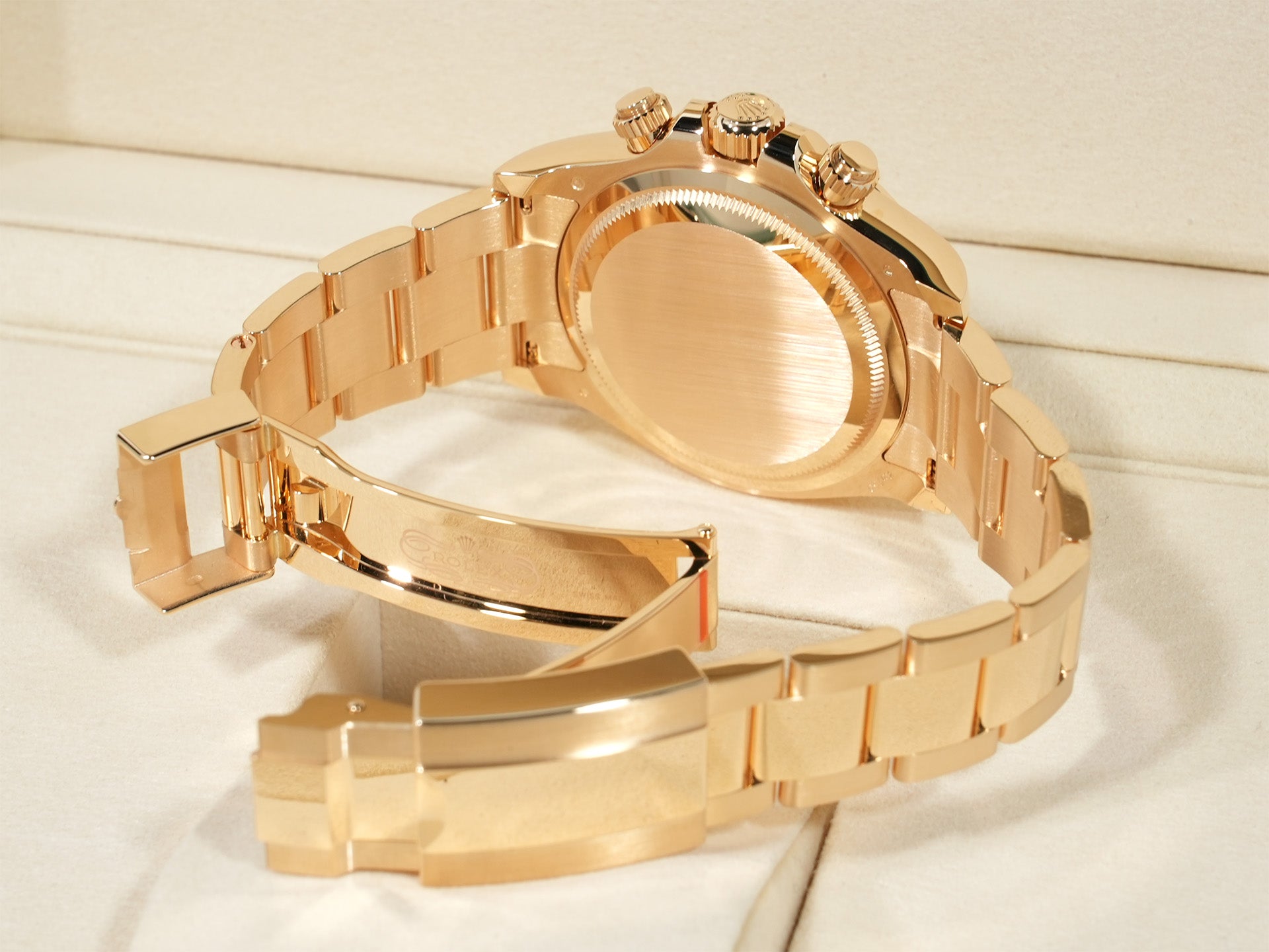 ロレックス デイトナ Ref.126508 イエローゴールド ゴールデンxブライトブラック文字盤 未使用 u4efqfv8