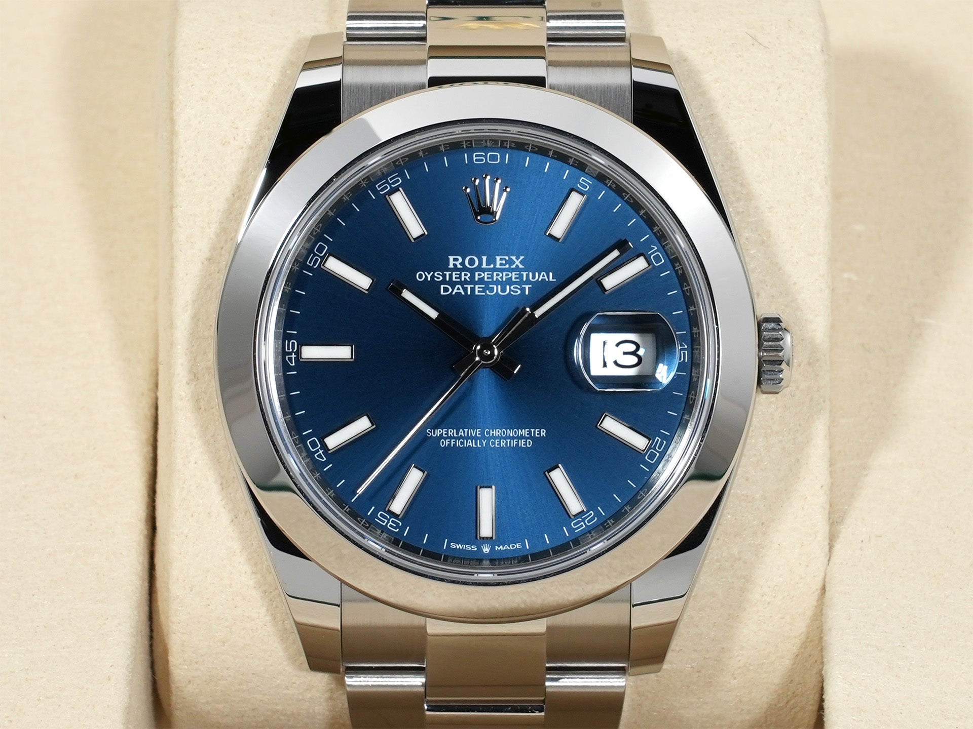 ロレックス デイトジャスト41 Ref.126300 ステンレススチール ブライトブルー文字盤 オイスターブレスレット 未使用 7px38zoy