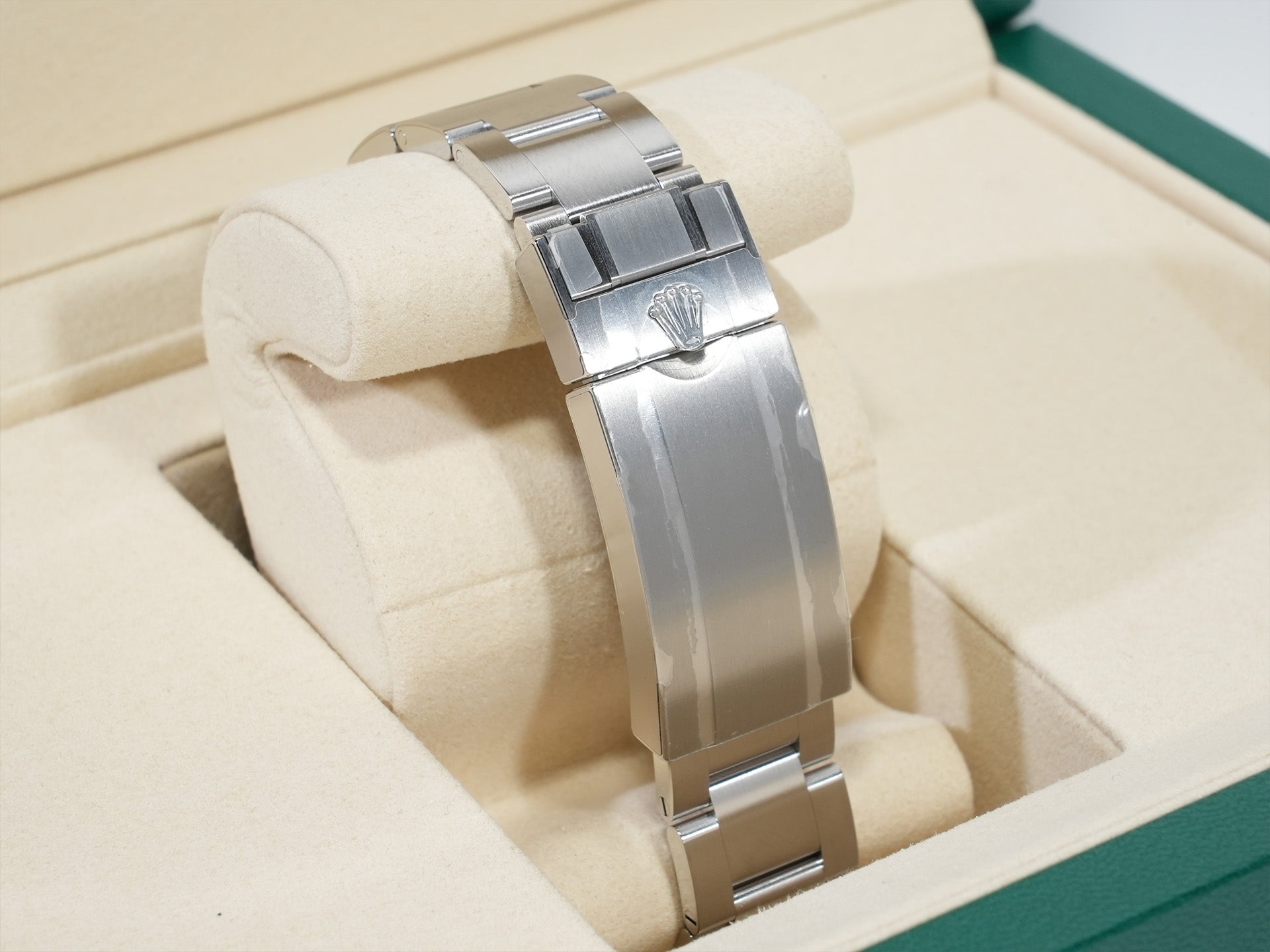 ロレックス サブマリーナー ノンデイト Ref.124060 ステンレススチール ブラック文字盤 未使用 em66m9va