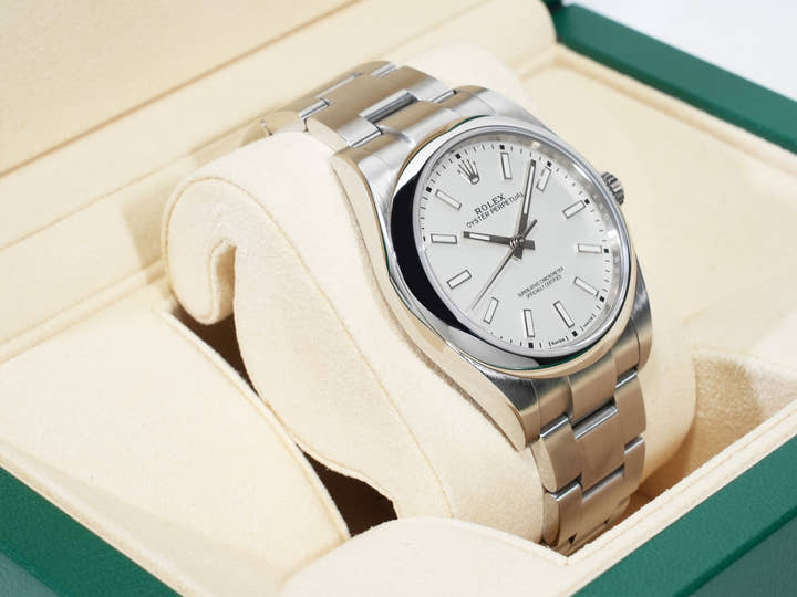 Rolex Oyster Perpetual 39 Ref. 114300 Stainless Steel White Dial Pre-owned tjof4jxg