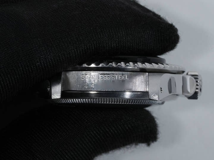 Rolex Submariner Ref. 5513 Stainless Steel Black Dial Pre-owned 38zduabi