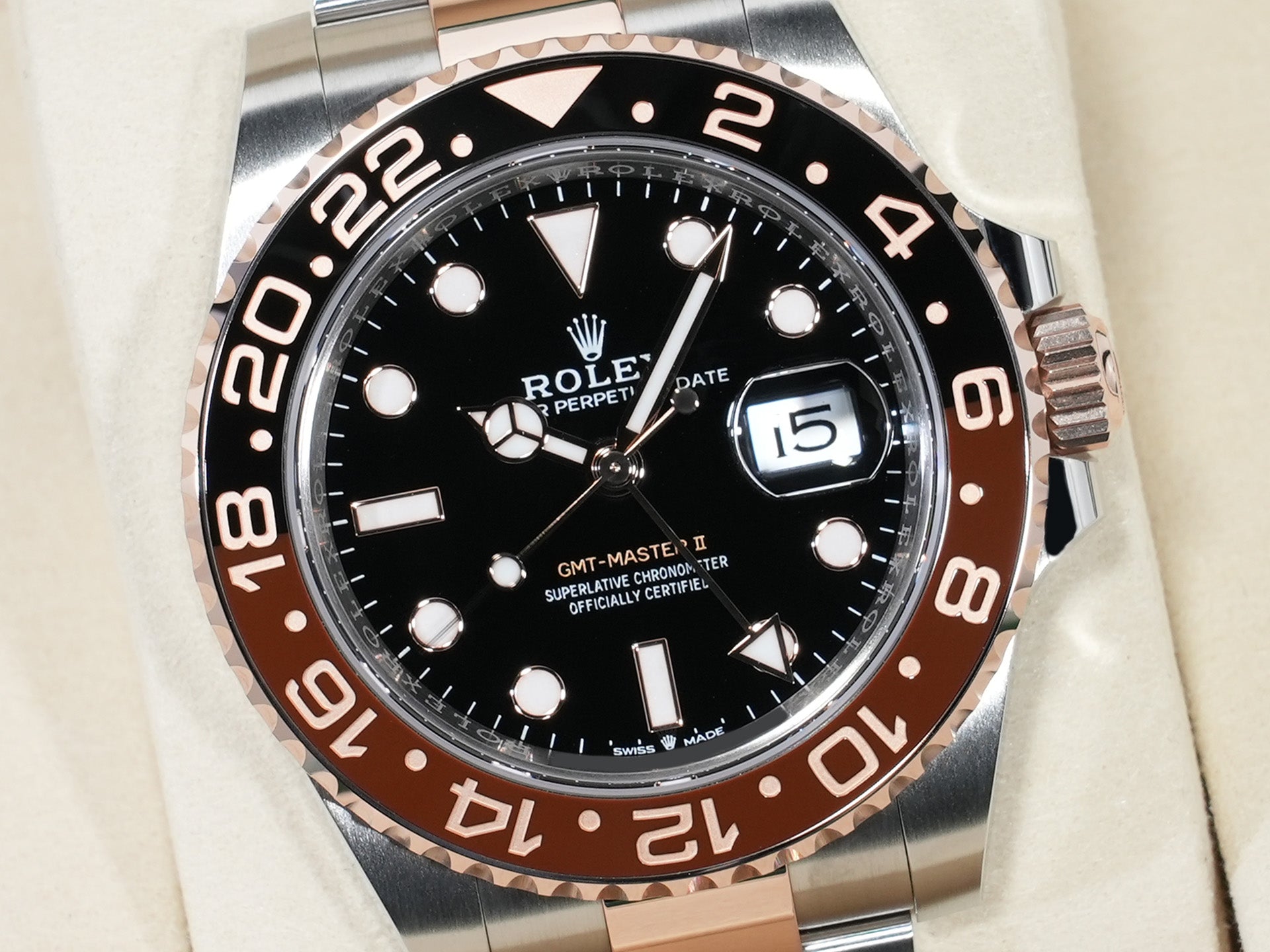 ロレックス GMTマスターII Ref.126711CHNR ステンレススチール/エバーローズゴールド ブラック文字盤 オイスターブレスレット 未使用 v5bzyppa