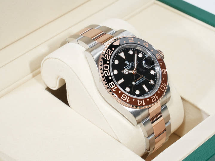 ロレックス GMTマスターII Ref.126711CHNR ステンレススチール/エバーローズゴールド ブラック文字盤 オイスターブレスレット 未使用 v5bzyppa
