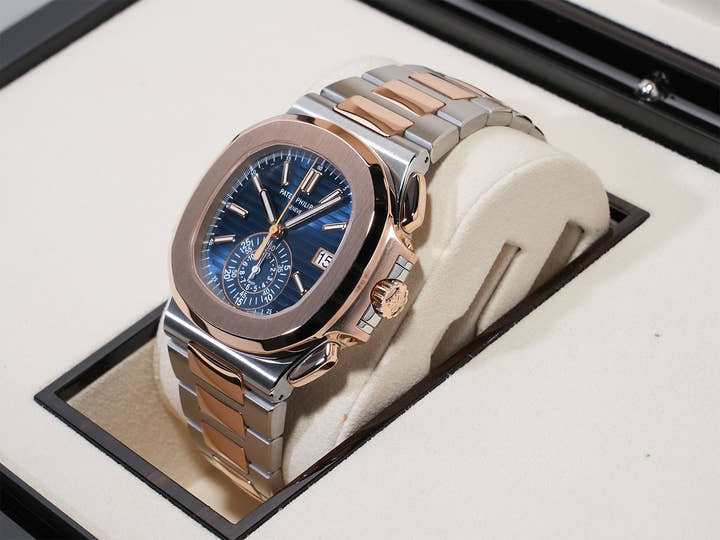 パテックフィリップ ノーチラス クロノグラフ Ref.5980/1AR-001 ステンレススチール/ローズゴールド ブルー文字盤 美品 ajpko7io