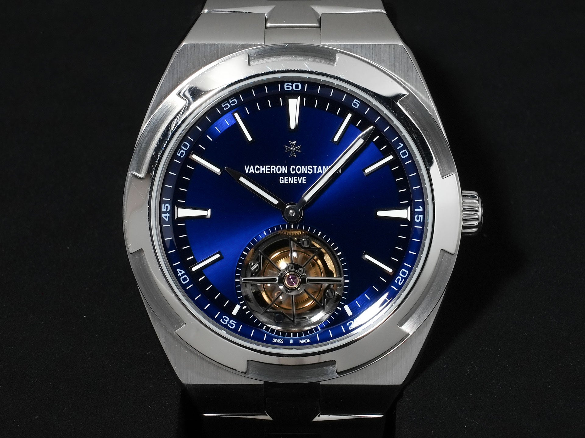 ヴァシュロンコンスタンタン オーヴァーシーズ トゥールビヨン Ref.6000V/110A-B544 ステンレススチール ブルー文字盤 中古 5wdzx3s9