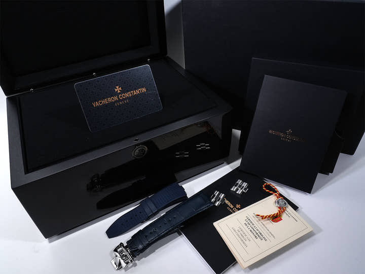 ヴァシュロンコンスタンタン オーヴァーシーズ トゥールビヨン Ref.6000V/110A-B544 ステンレススチール ブルー文字盤 中古 5wdzx3s9